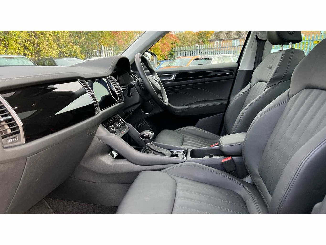 SKODA KODIAQ ŠKODA  Diesel Estate 2.0 TDI 200 Laurin + Klement 4X4 5dr DSG [7 Seat]