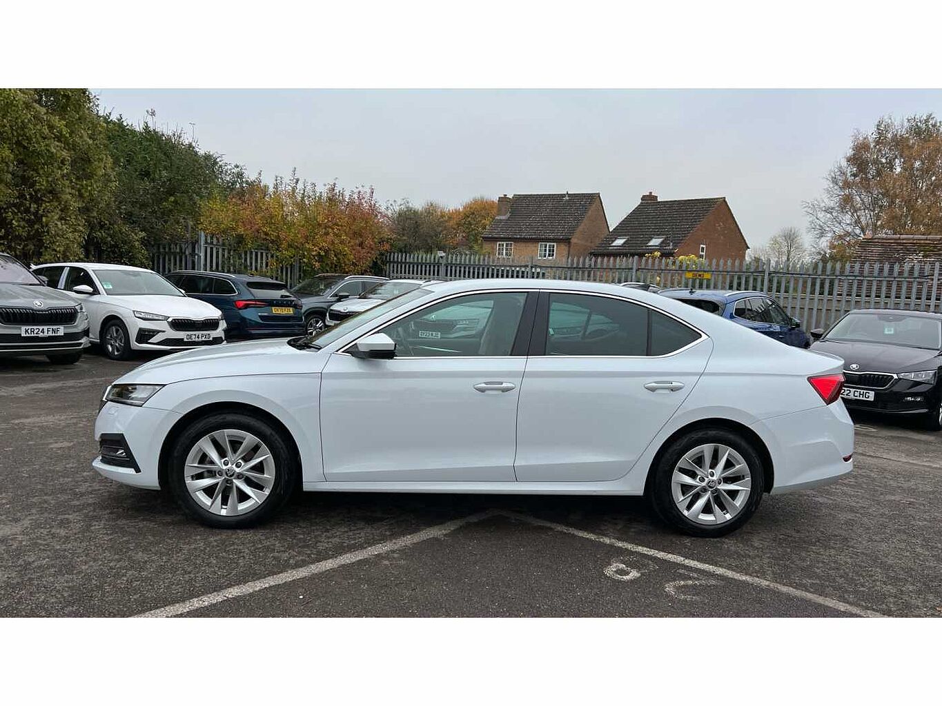 SKODA Octavia Hatchback (2017) 1.5 TSI ACT SE L (150PS)