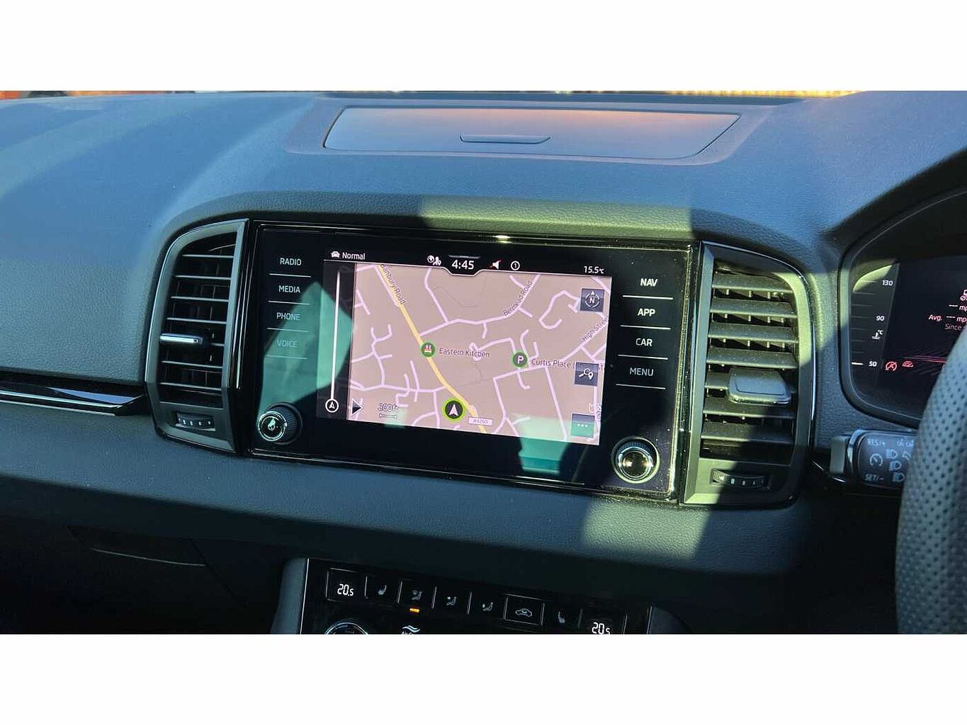 SKODA KAROQ 1.5 TSI Sportline 5dr