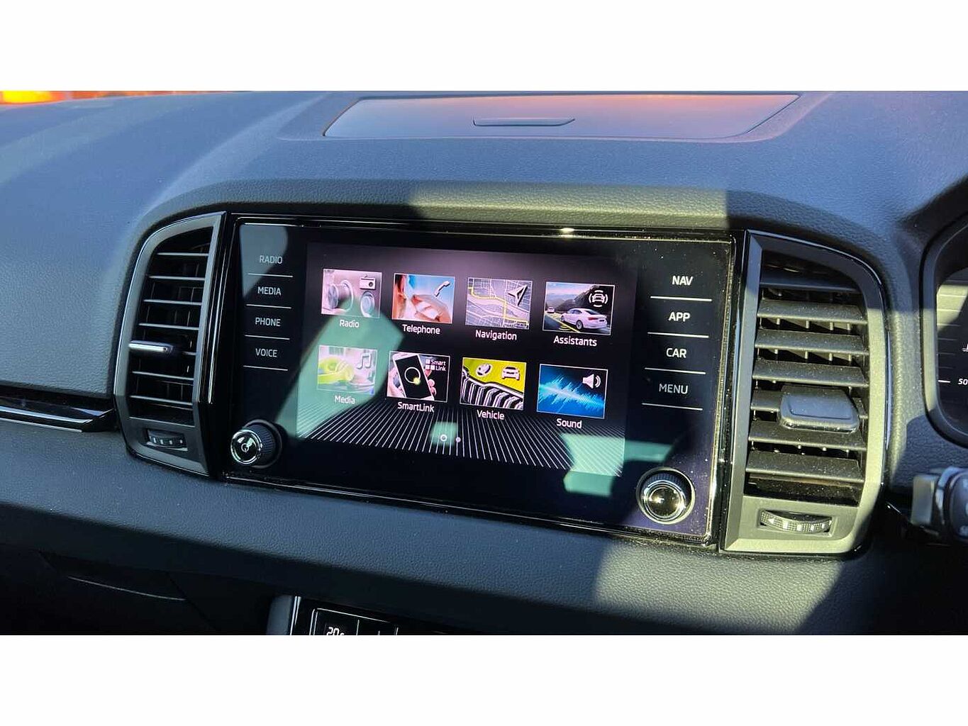 SKODA KAROQ 1.5 TSI Sportline 5dr