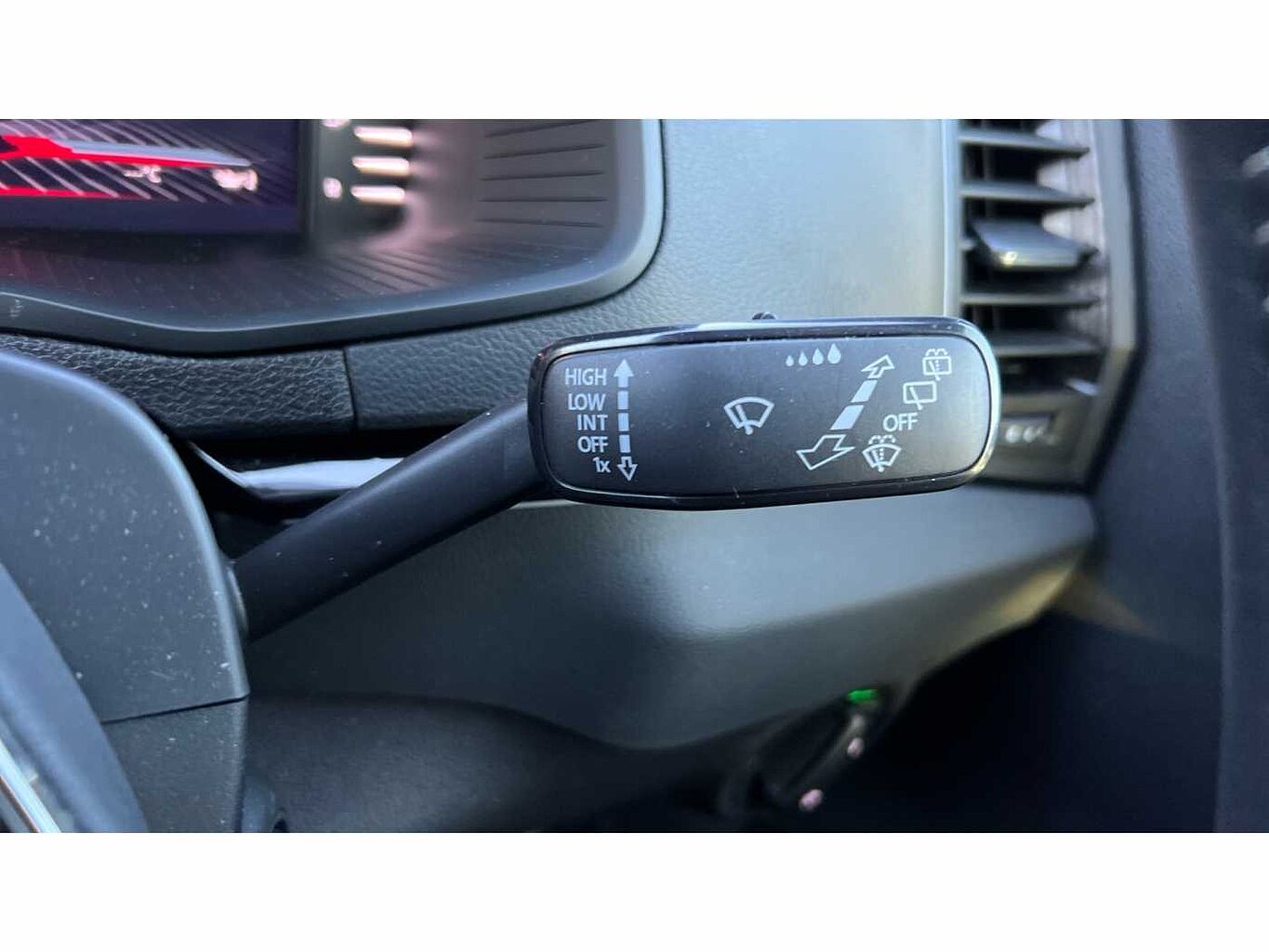 SKODA KAROQ 1.5 TSI Sportline 5dr
