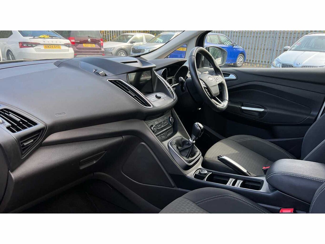 Ford C-MAX 1.5 TDCi (120ps) Zetec MPV