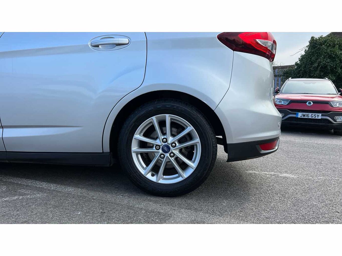 Ford C-MAX 1.5 TDCi (120ps) Zetec MPV