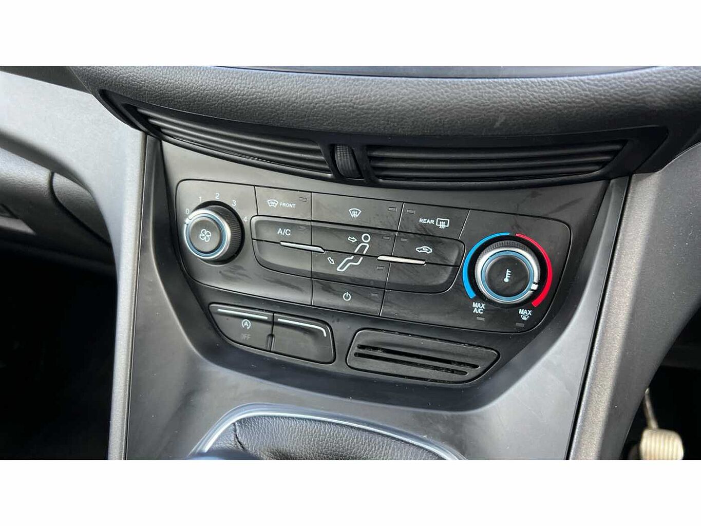 Ford C-MAX 1.5 TDCi (120ps) Zetec MPV