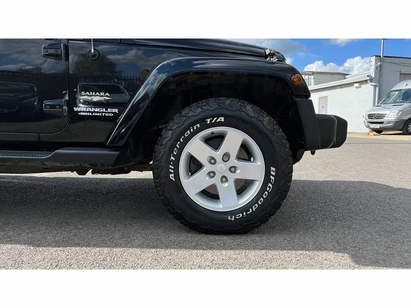Jeep Wrangler 2.8 CRD Sahara Hard Top 4-Dr