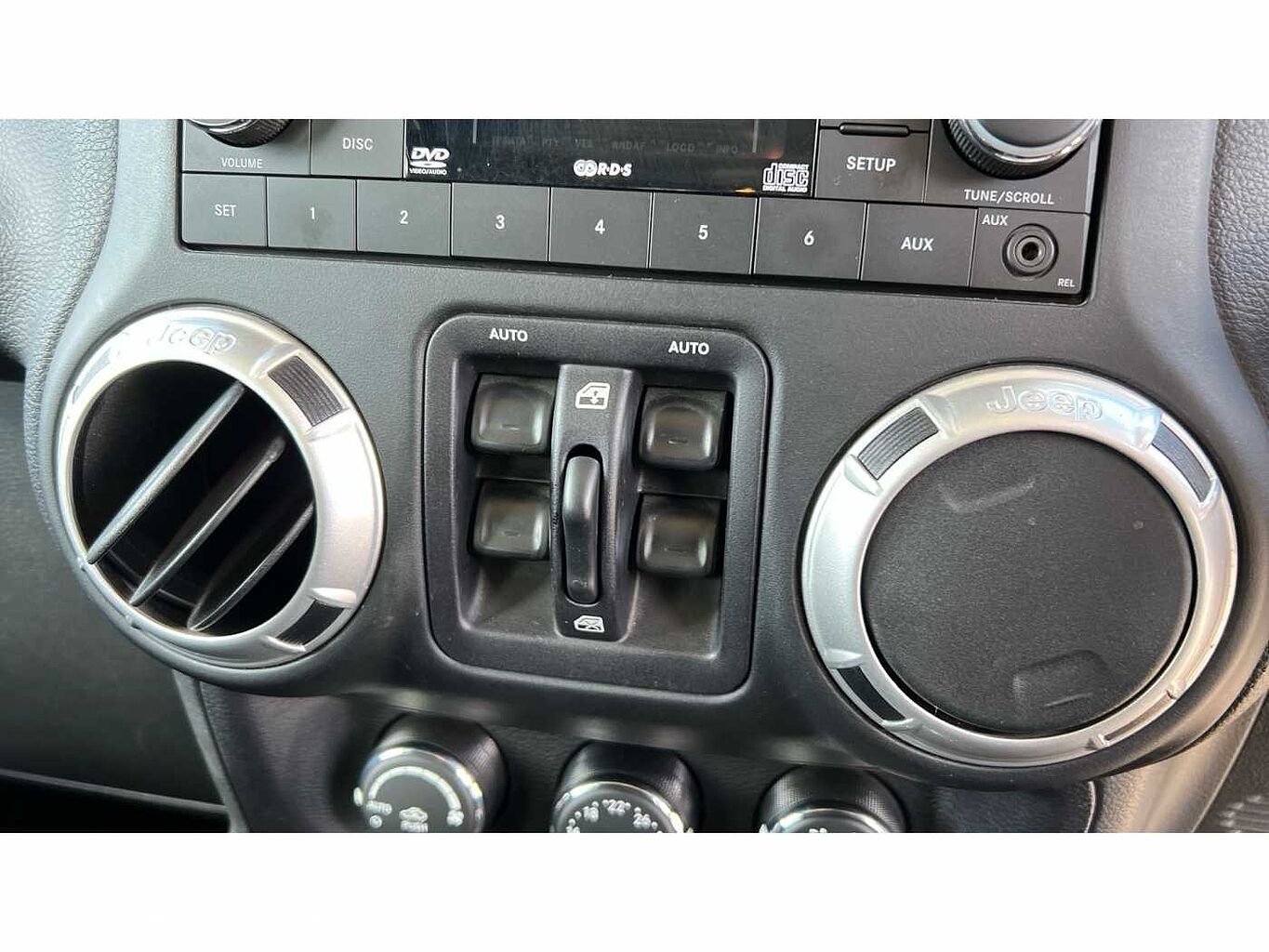 Jeep Wrangler 2.8 CRD Sahara Hard Top 4-Dr