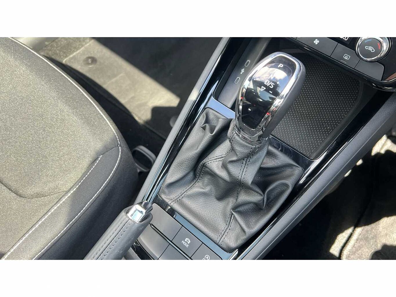 SKODA Kamiq 1.0 TSI (116ps) Monte Carlo DSG SUV