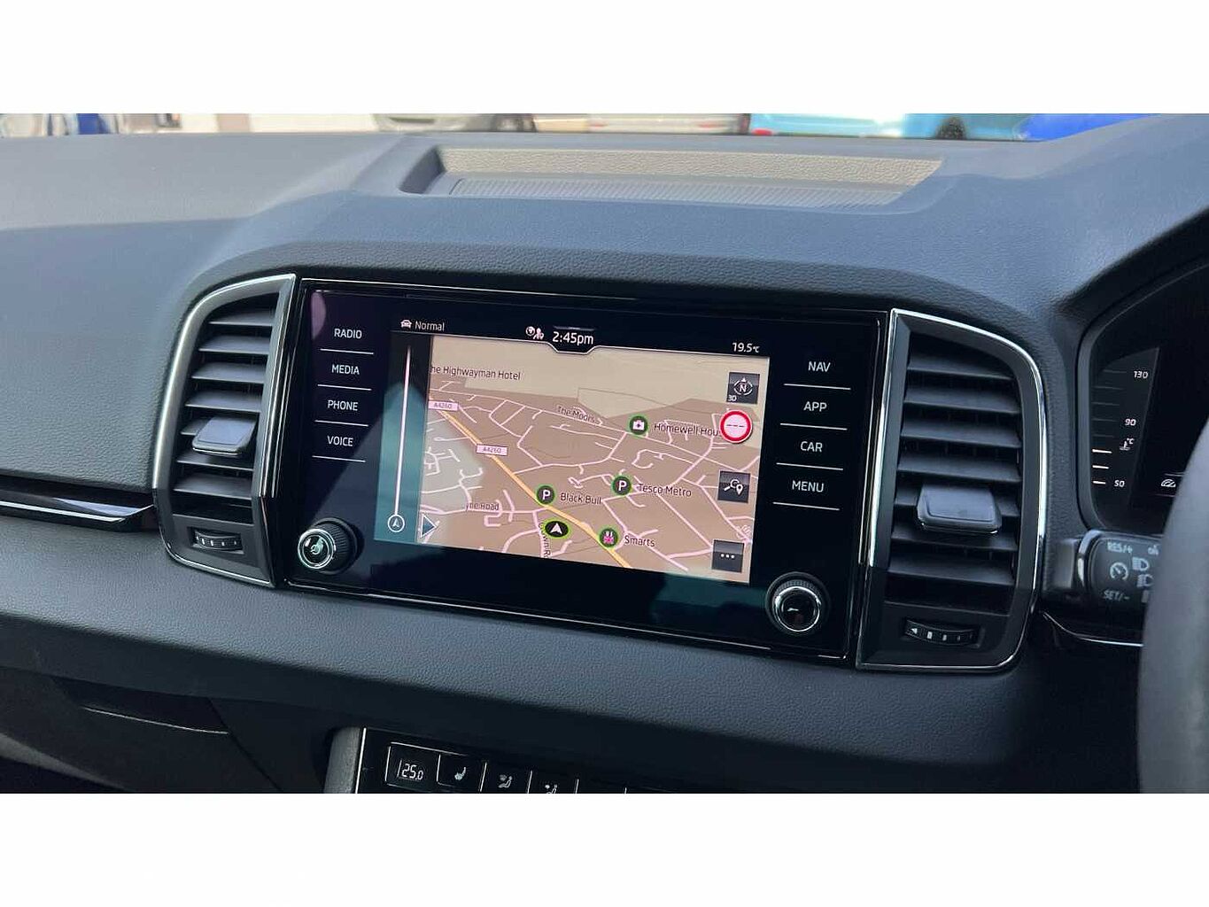 SKODA KAROQ 1.5 TSI SE L Edition 5dr DSG