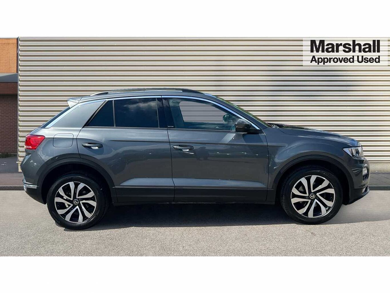 Volkswagen T-ROC 2017 1.0 TSI Active 110PS