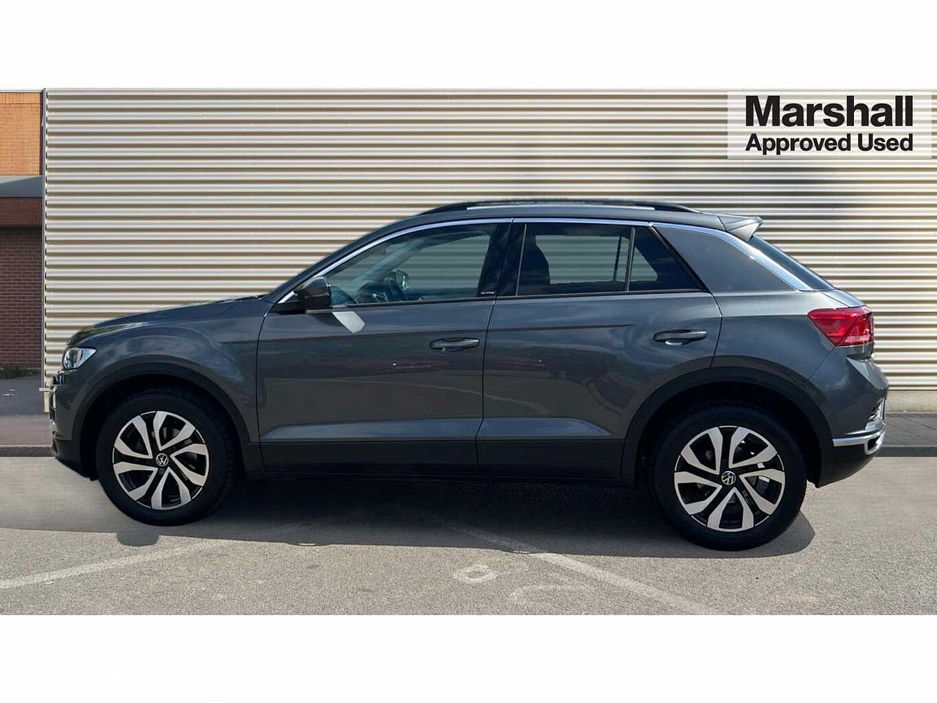 Volkswagen T-ROC 2017 1.0 TSI Active 110PS