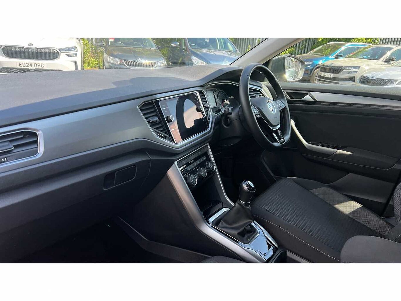 Volkswagen T-ROC 2017 1.0 TSI Active 110PS