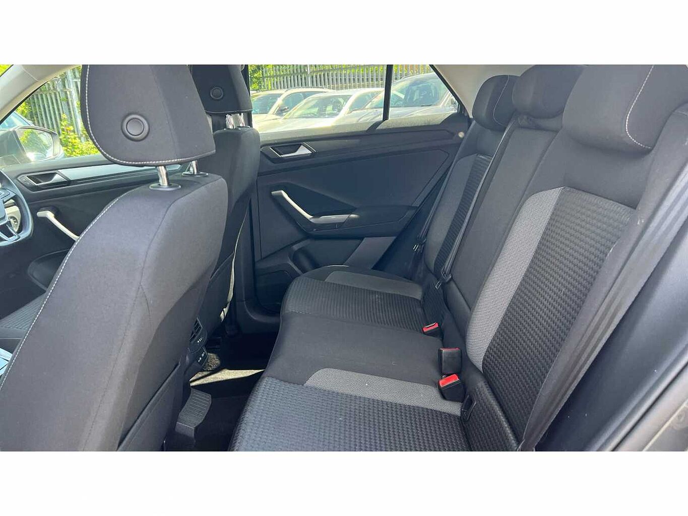 Volkswagen T-ROC 2017 1.0 TSI Active 110PS