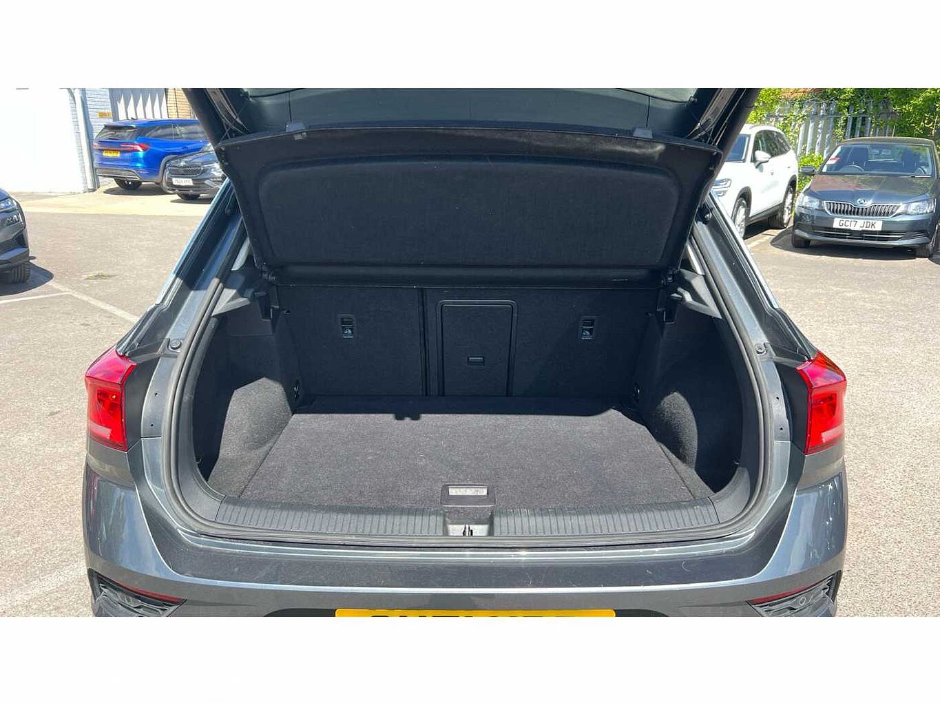 Volkswagen T-ROC 2017 1.0 TSI Active 110PS