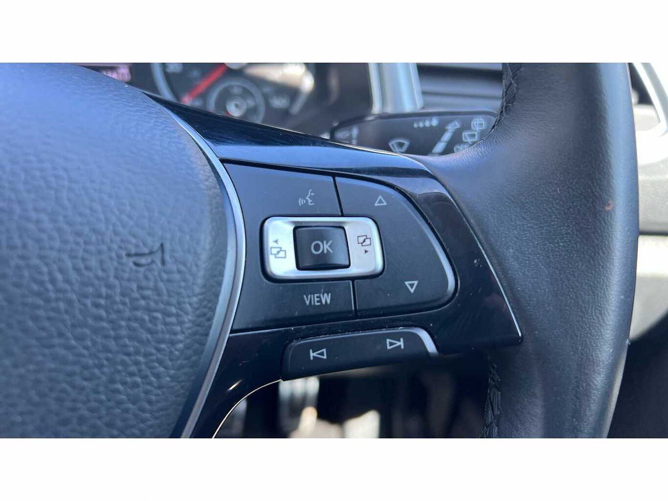 Volkswagen T-ROC 2017 1.0 TSI Active 110PS