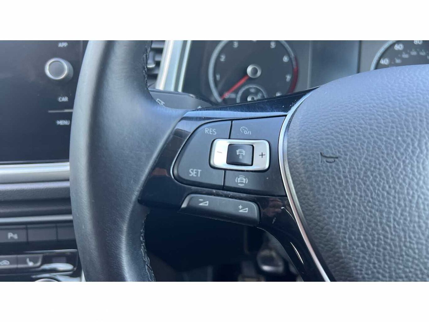 Volkswagen T-ROC 2017 1.0 TSI Active 110PS