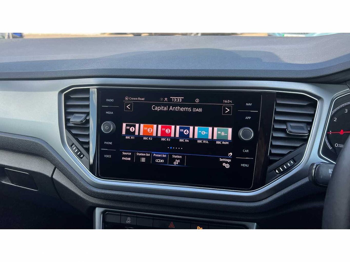 Volkswagen T-ROC 2017 1.0 TSI Active 110PS