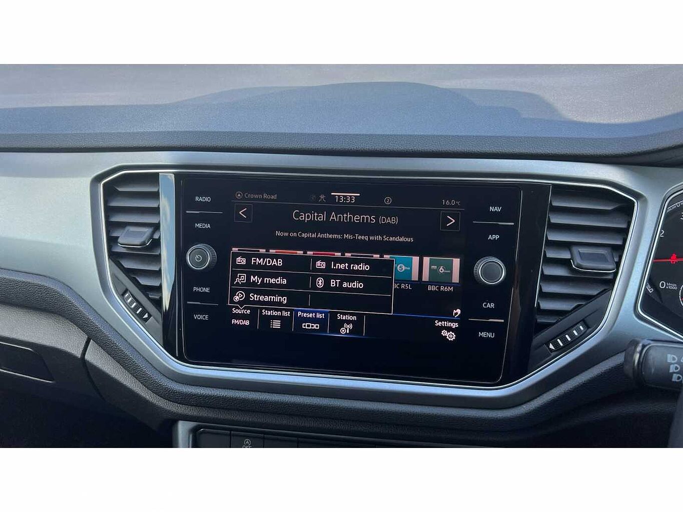 Volkswagen T-ROC 2017 1.0 TSI Active 110PS