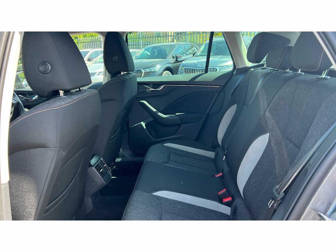 SKODA Kamiq 1.0 TSI (116ps) SE L DSG SUV