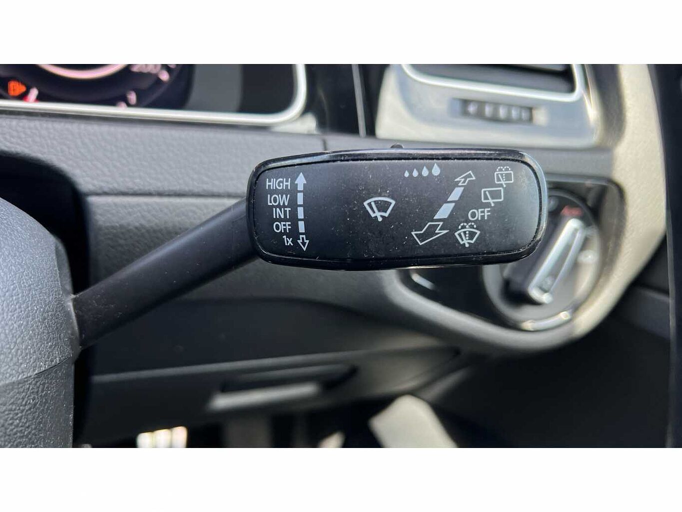 Volkswagen Golf MK7 Facelift 2.0 TSI R 4MOTION 300PS DSG
