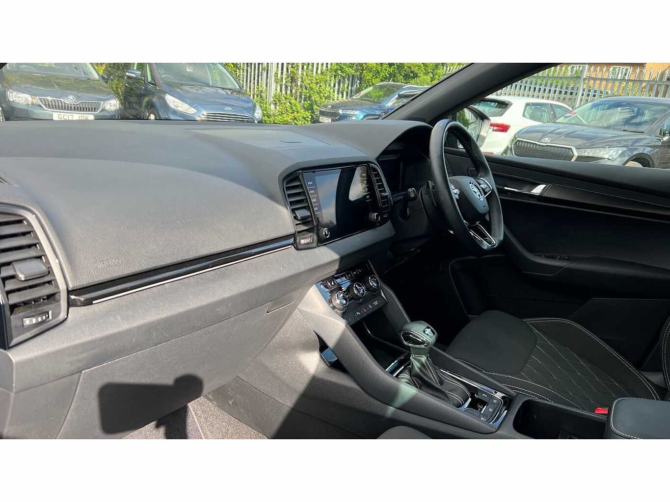SKODA Karoq SUV 1.5 TSI (150ps) SportLine ACT