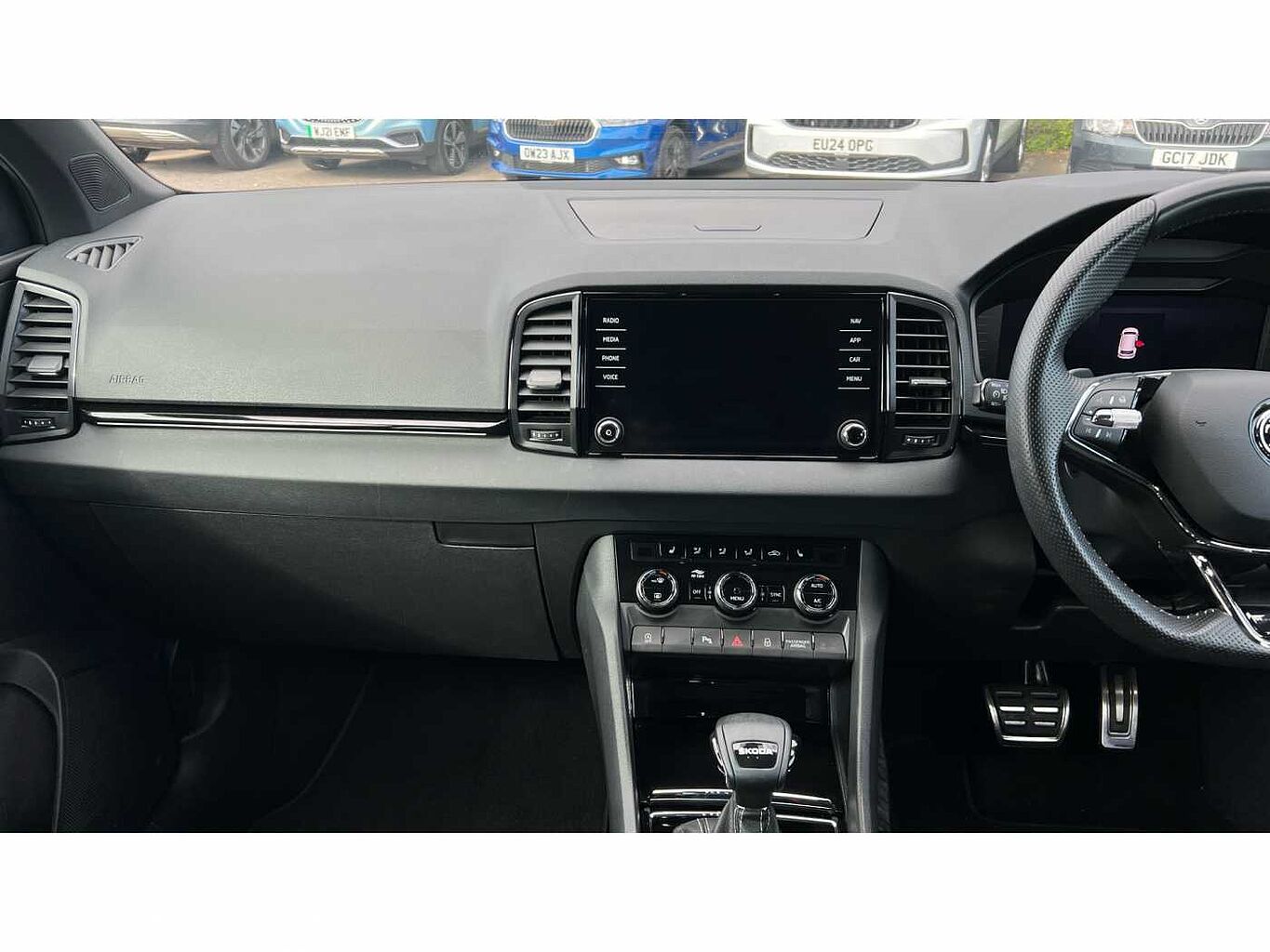 SKODA Karoq SUV 1.5 TSI (150ps) SportLine ACT