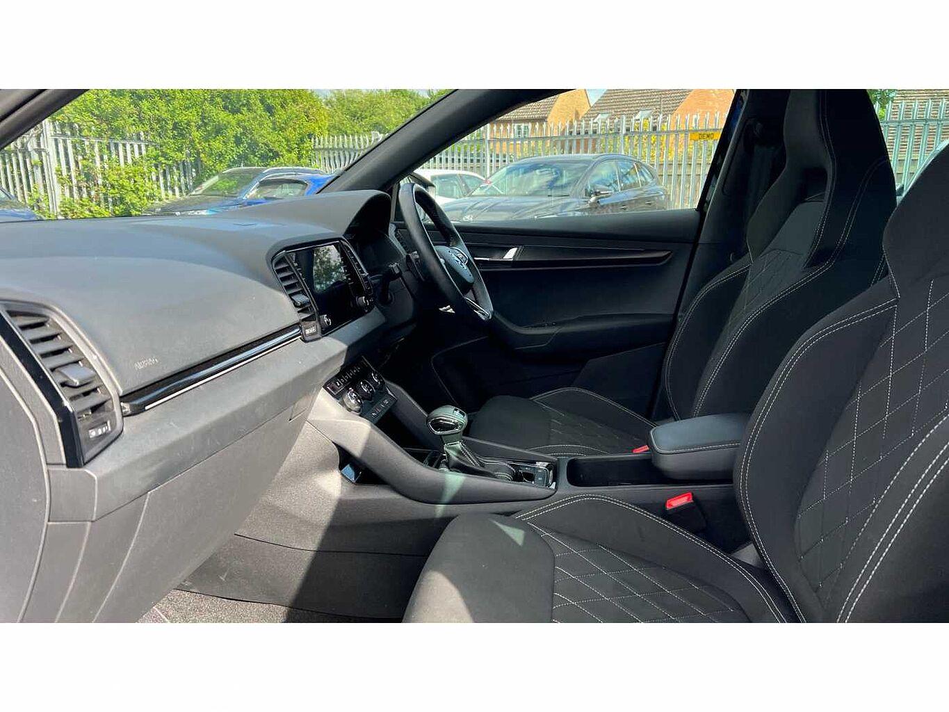 SKODA Karoq SUV 1.5 TSI (150ps) SportLine ACT