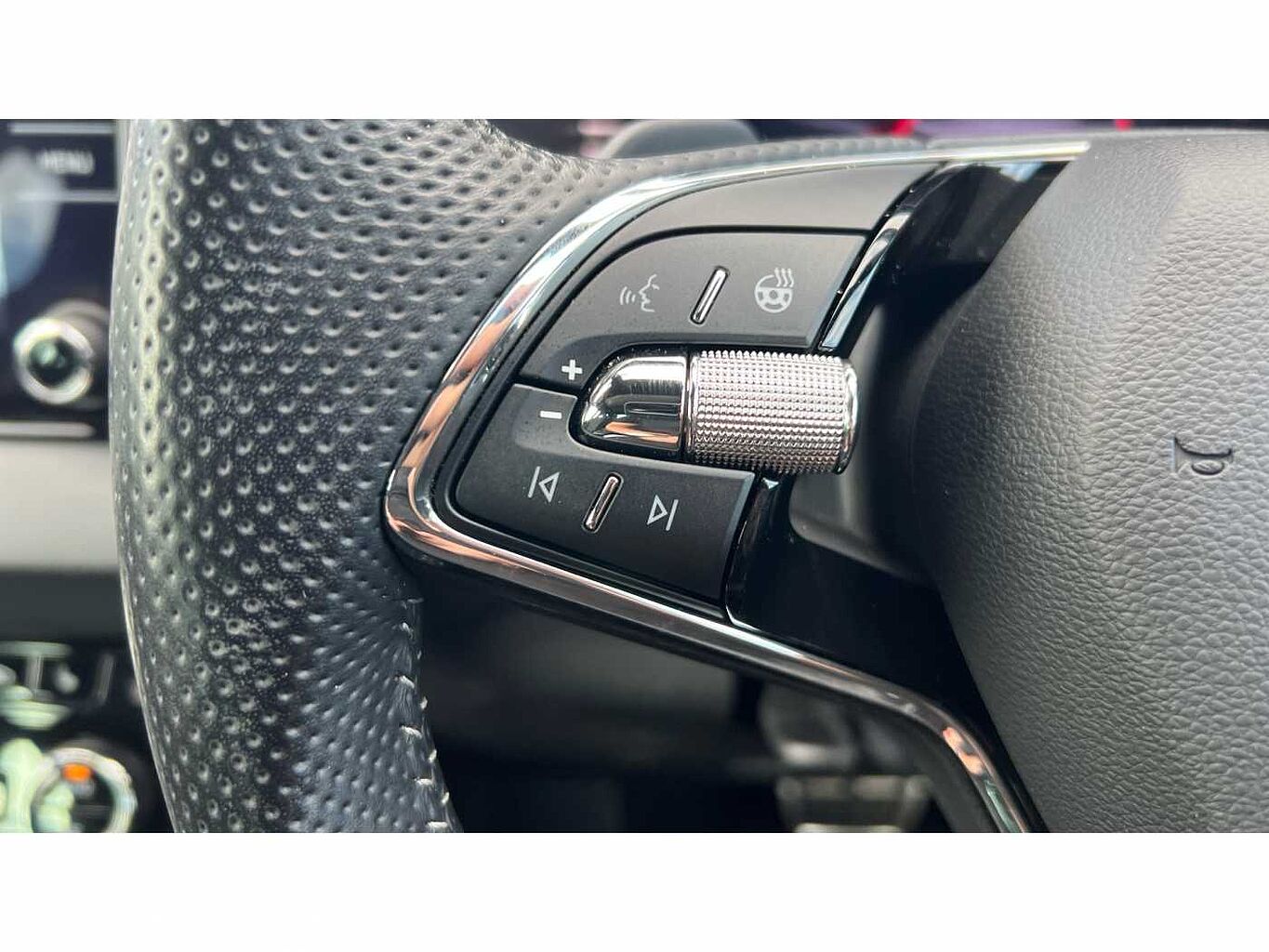 SKODA Karoq SUV 1.5 TSI (150ps) SportLine ACT