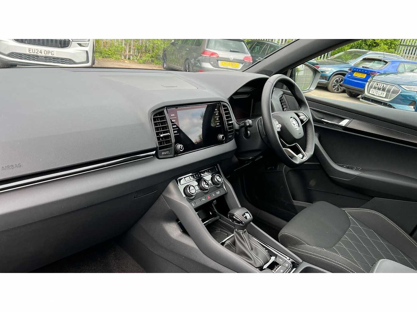 SKODA Karoq SUV 1.5 TSI (150ps) SportLine ACT