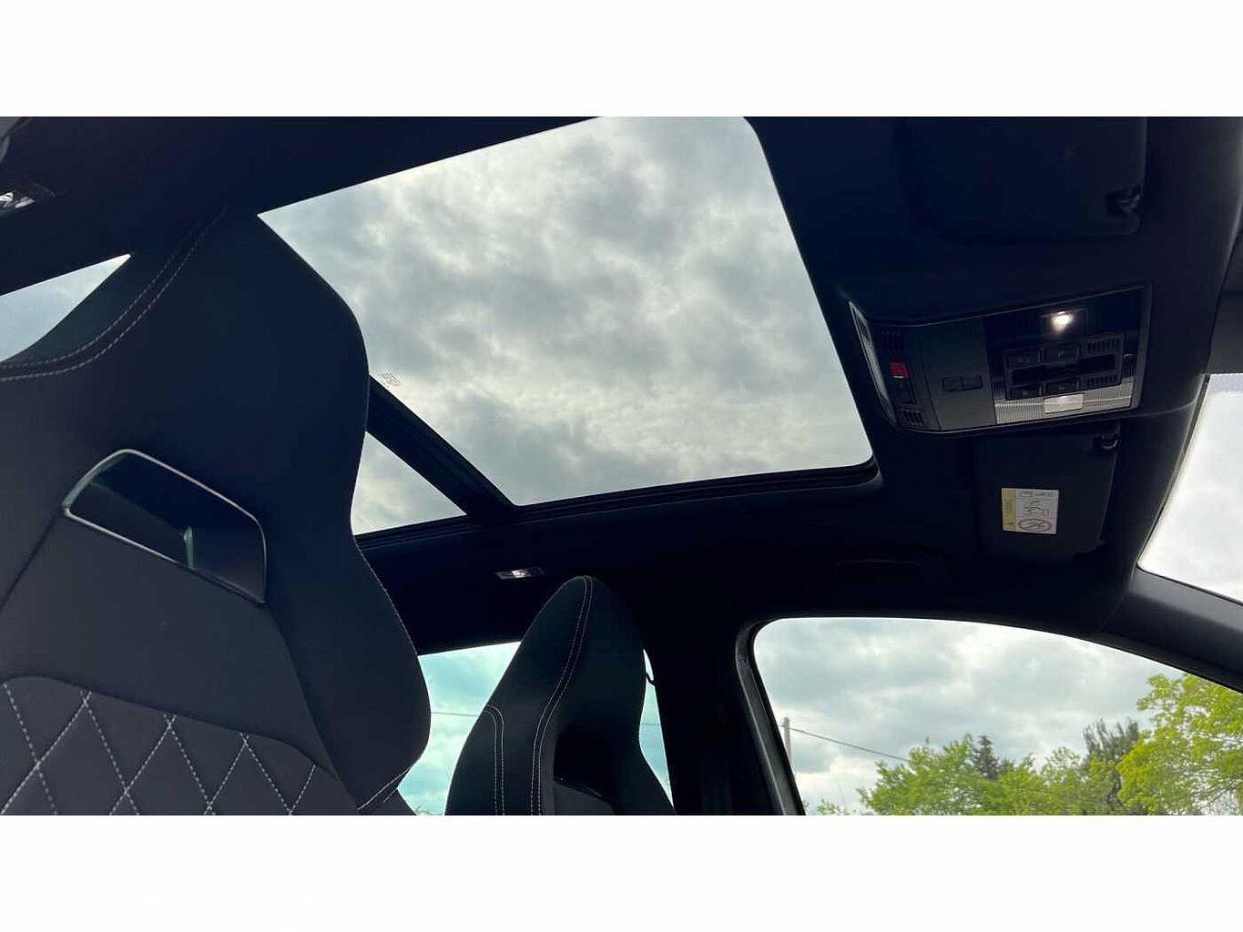 SKODA Karoq SUV 1.5 TSI (150ps) SportLine ACT