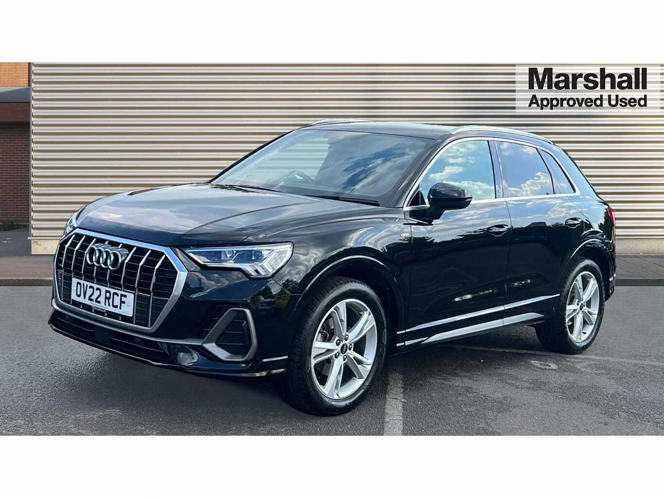Audi Q3 1.5 35 TFSi (150ps) S Line (s/s) S Tronic