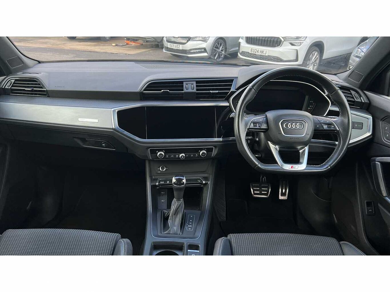 Audi Q3 1.5 35 TFSi (150ps) S Line (s/s) S Tronic