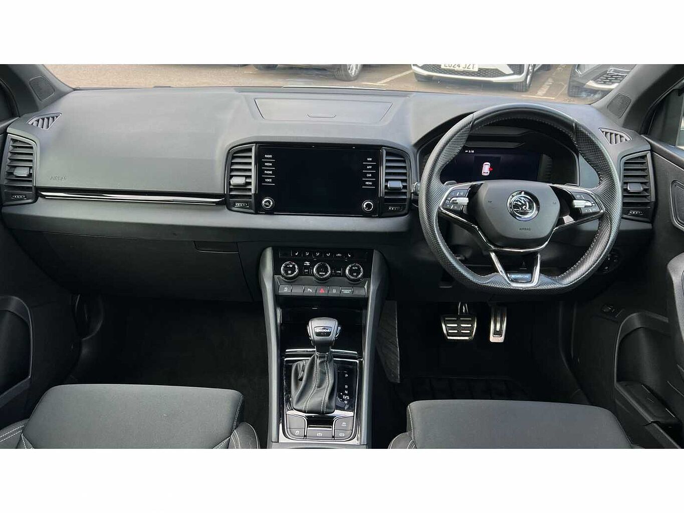 SKODA Karoq SUV 1.5 TSI (150ps) SportLine ACT