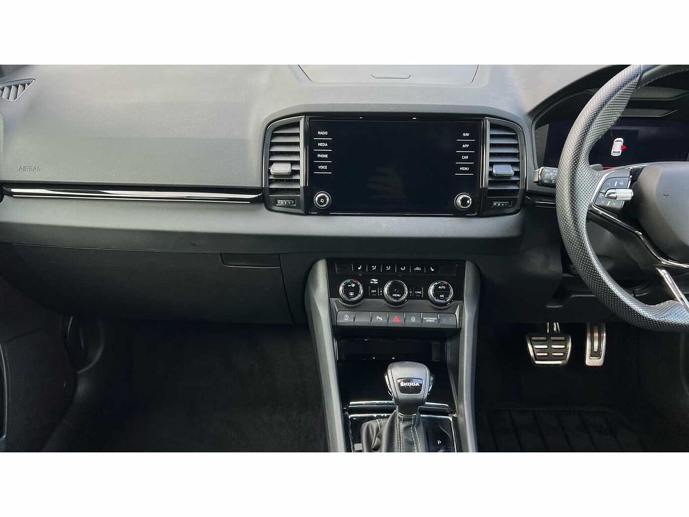 SKODA Karoq SUV 1.5 TSI (150ps) SportLine ACT