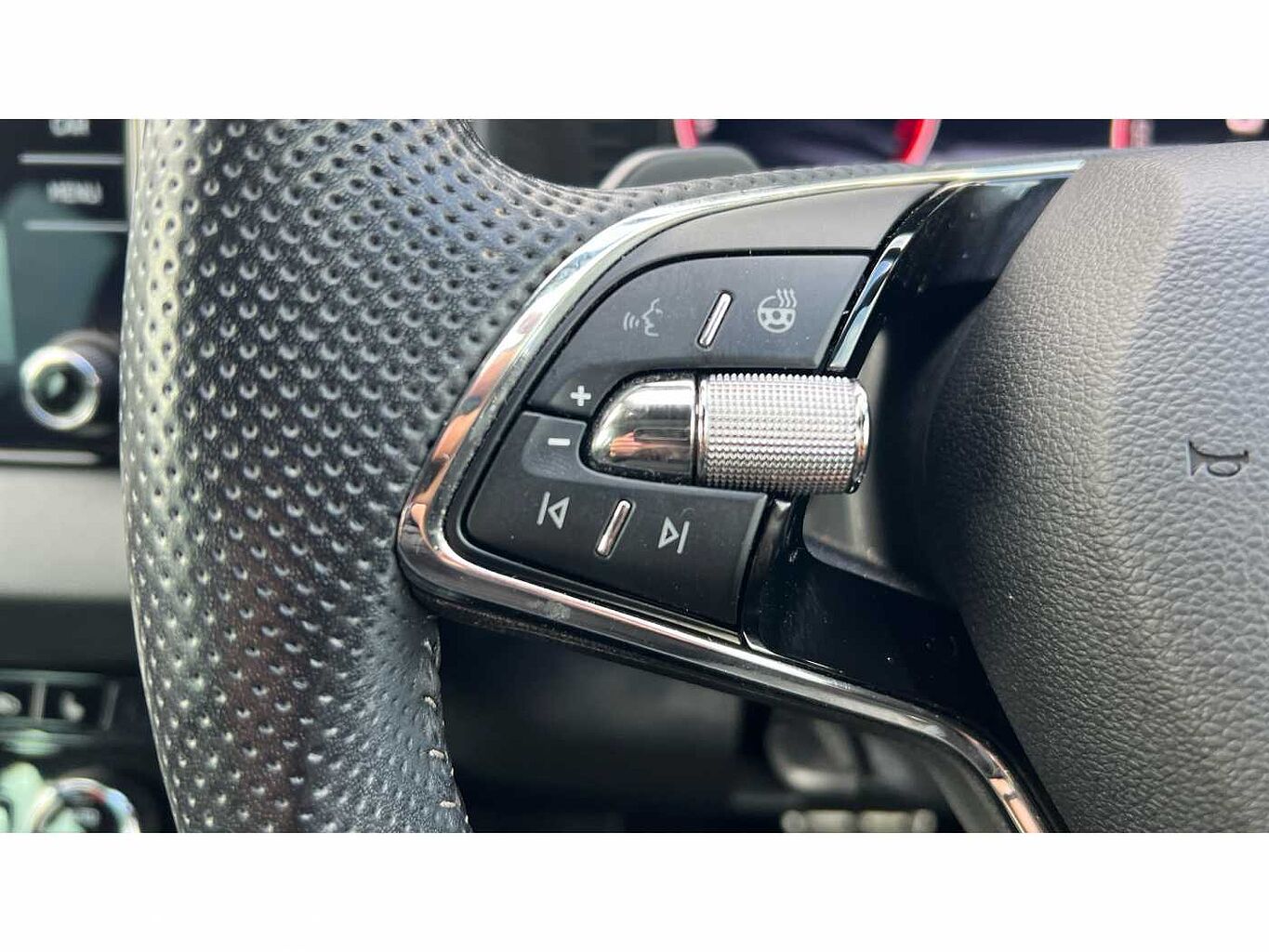 SKODA Karoq SUV 1.5 TSI (150ps) SportLine ACT