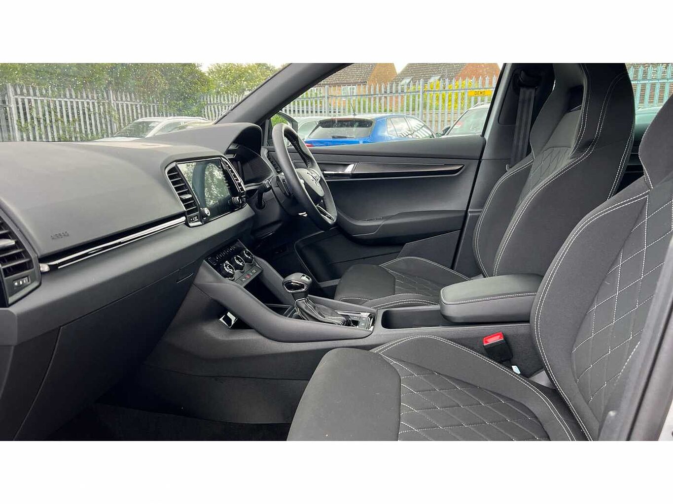 SKODA Karoq SUV 1.5 TSI (150ps) SportLine ACT