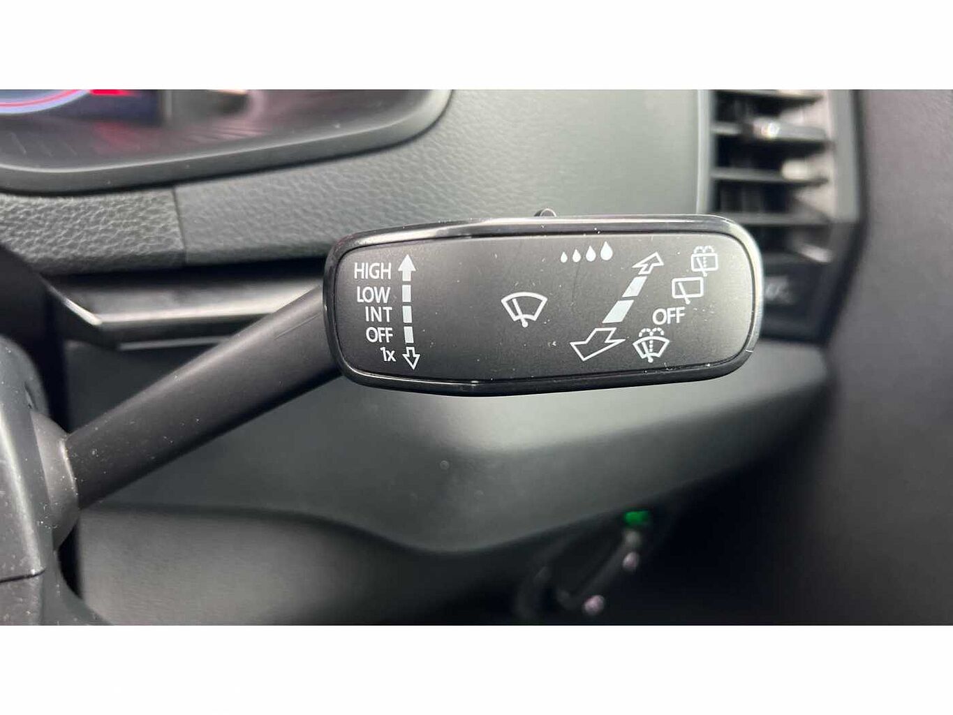 SKODA Karoq SUV 1.5 TSI (150ps) SportLine ACT