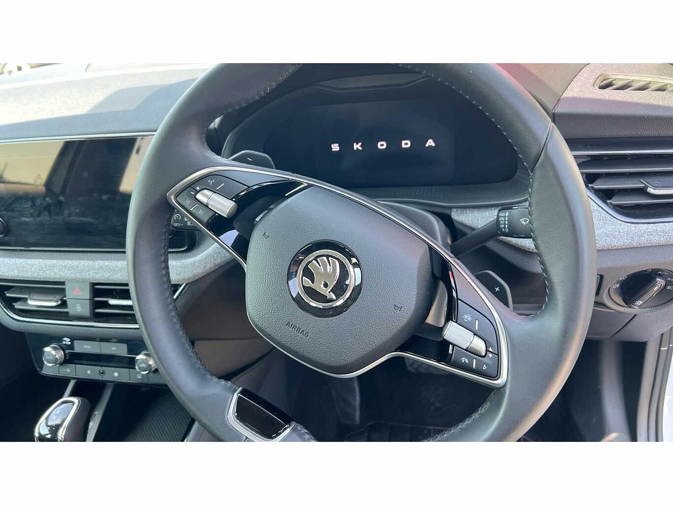 SKODA KAMIQ 1.5 TSI SE 5dr DSG