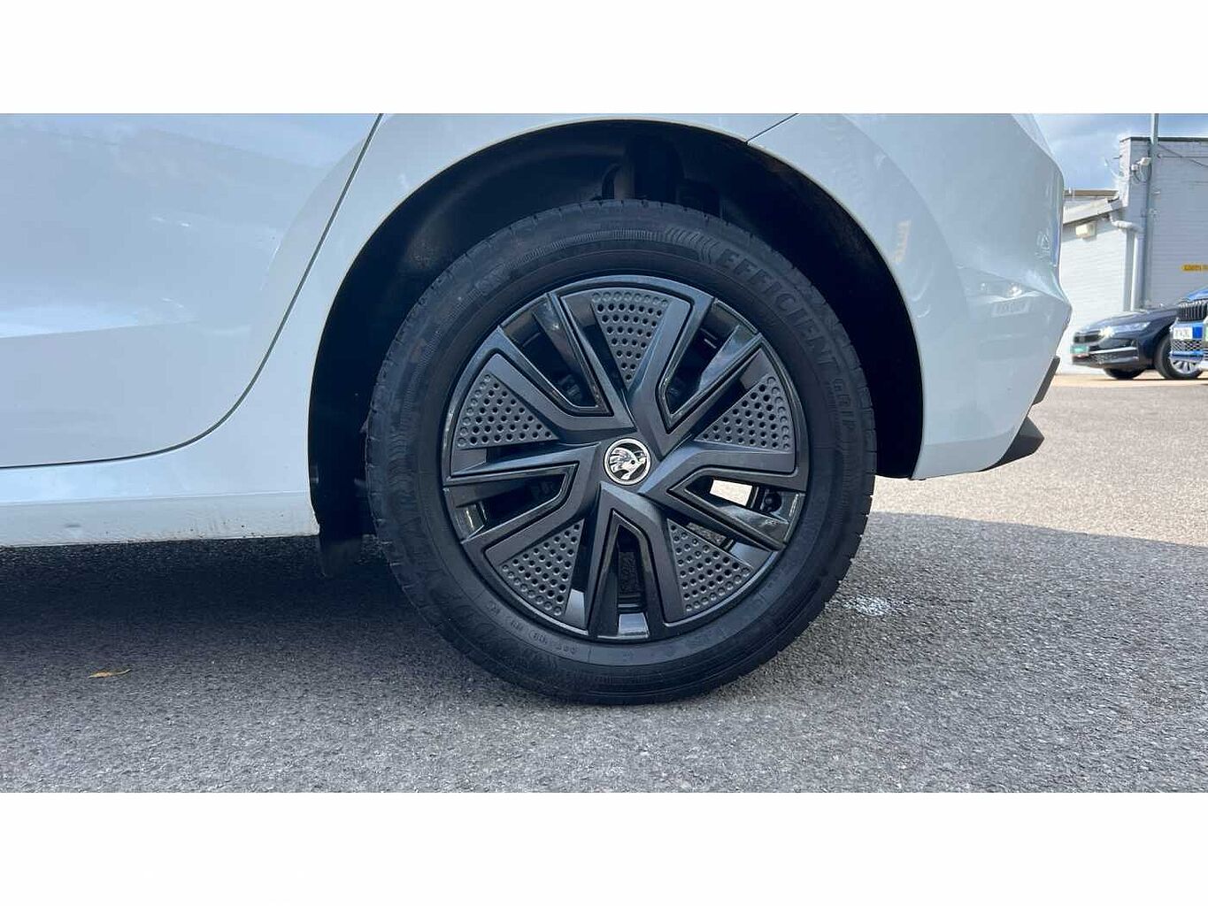 SKODA FABIA 1.0 MPI 80 Colour Edition 5dr